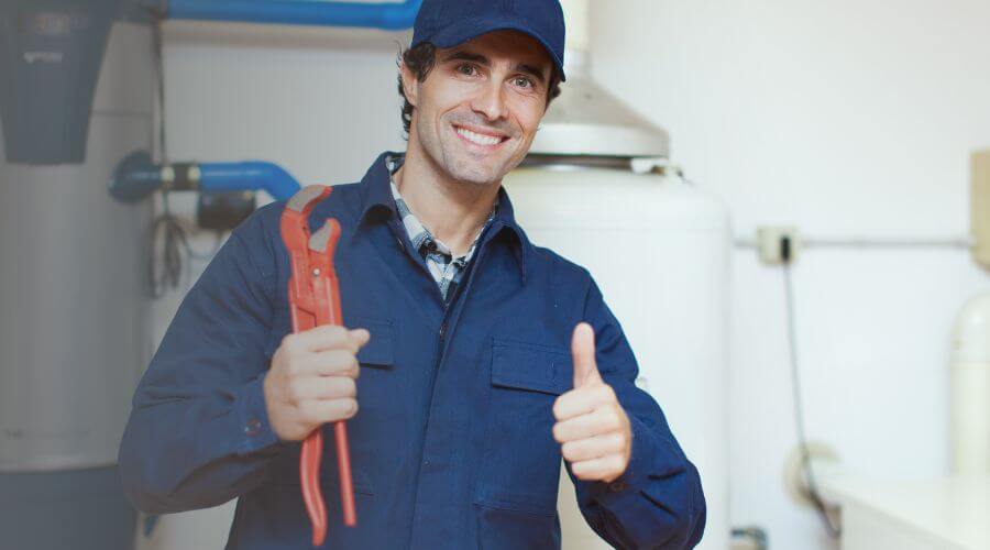 Expert burst pipe repair services in Ridgeville, IN